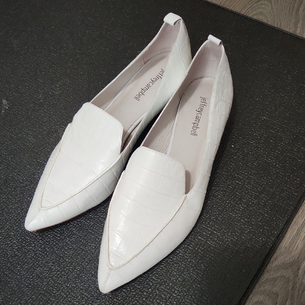 Jeffrey Campbell White Flats Sleek Minimalist Design
